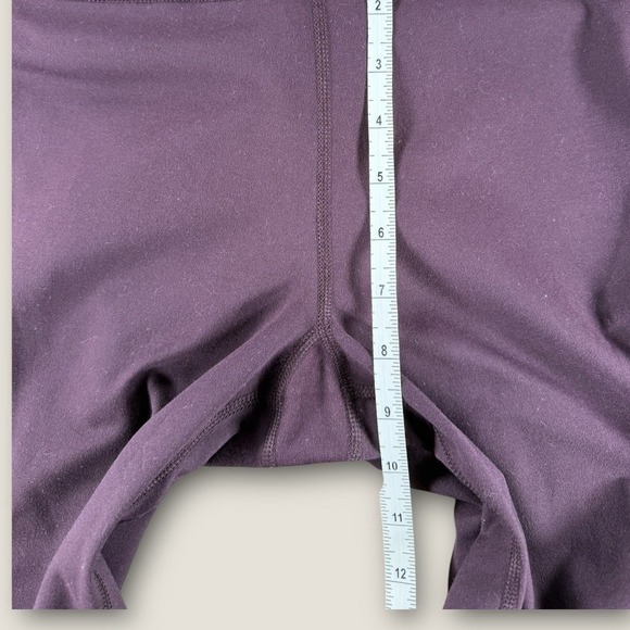 Under Armour AllSeasonGear Capri Leggings Purple Space Dye Side Stripe Large - Picture 6 of 8